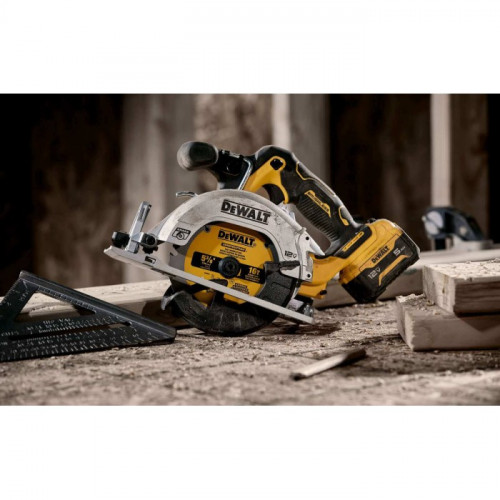 Акумуляторна дискова пила DeWALT DCS512N (12 В, без АКБ, 140 мм)