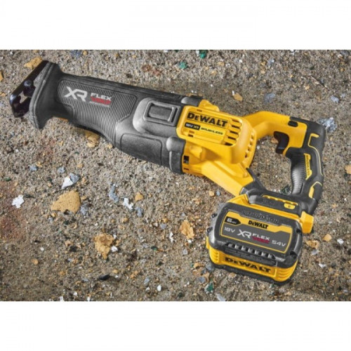 Акумуляторна шабельна пила DeWALT DCS386NT (18 В, без АКБ, 3000 ход/хв)