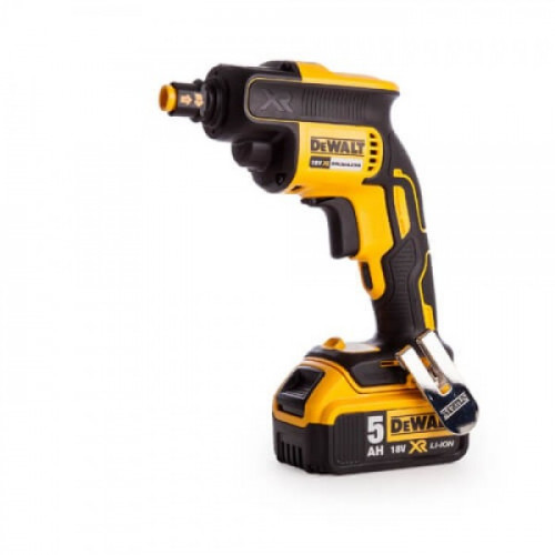 Акумуляторний шуруповерт DeWALT DCF620P2K (18 В, 2х5 А*год, 30 Н*м)