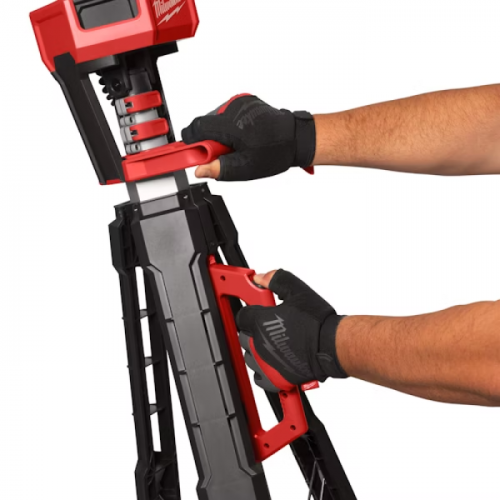 Акумуляторний ліхтар Milwaukee M18 SAL2-502B (18 В, 2х5 А*год, 2800 лм) (4933492903)