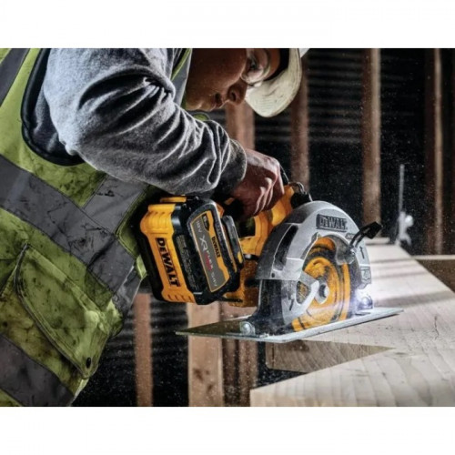 Пила дискова акумуляторна безщіткова DeWALT DCS573T1 (18 В, 6 А*год, 190 мм)